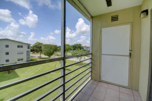 40 Dorset A Boca Raton, FL 33434 - Photo 12 of 14 20180801205238798290000000