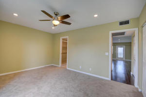40 Dorset A Boca Raton, FL 33434 - Photo 5 of 14 20180801205238184964000000