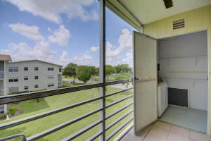 40 Dorset A Boca Raton, FL 33434 - Photo 9 of 14 20180801205238925106000000