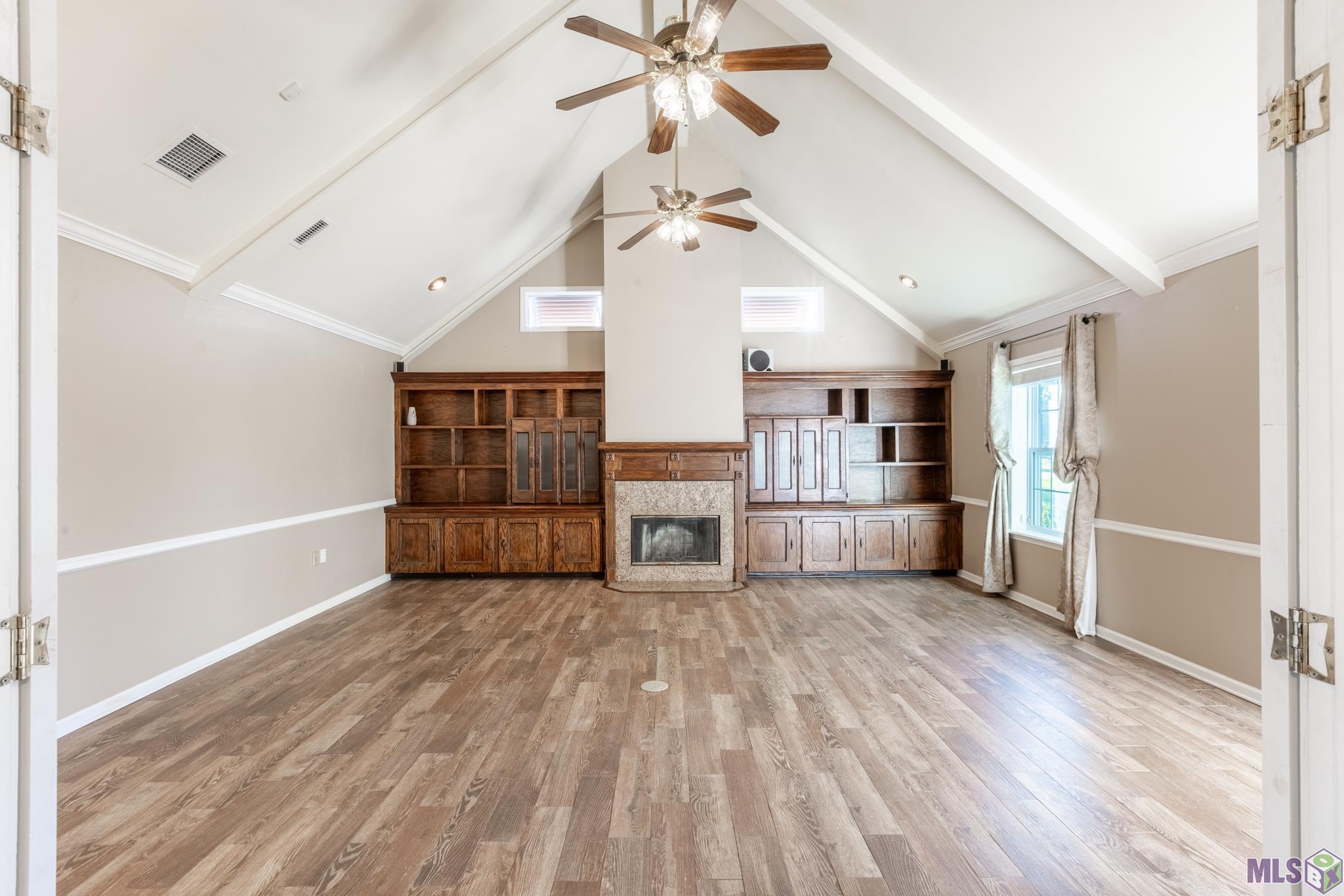 245 Acadia Drive Raceland, LA 70394 - Photo 12 of 30 living from kitchen view