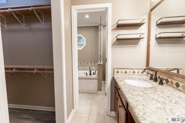 $350,000 | 245 Acadia Drive, Raceland, LA 70394