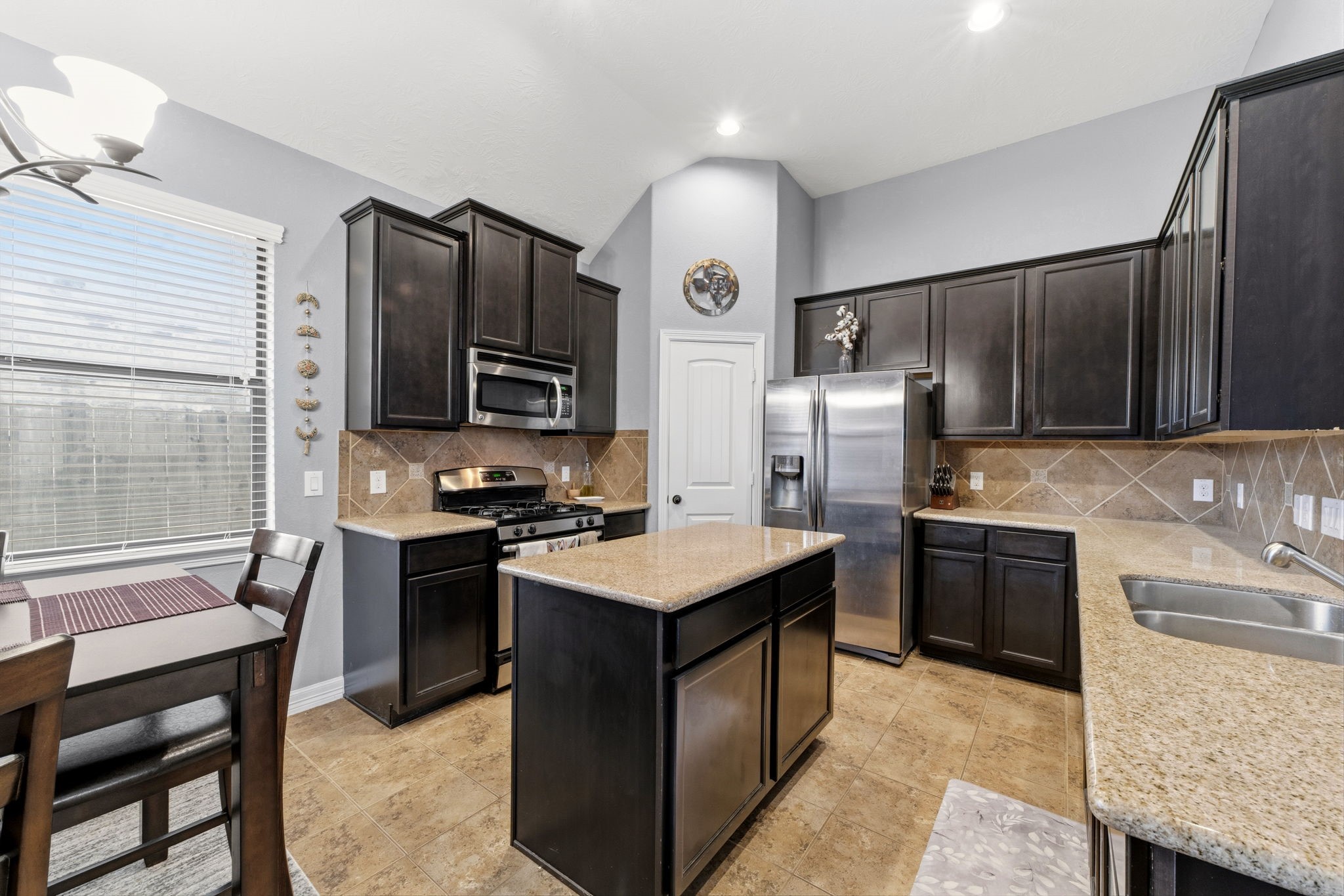 25138 Andris Lane Spring, TX 77386 - Photo 6 of 22
