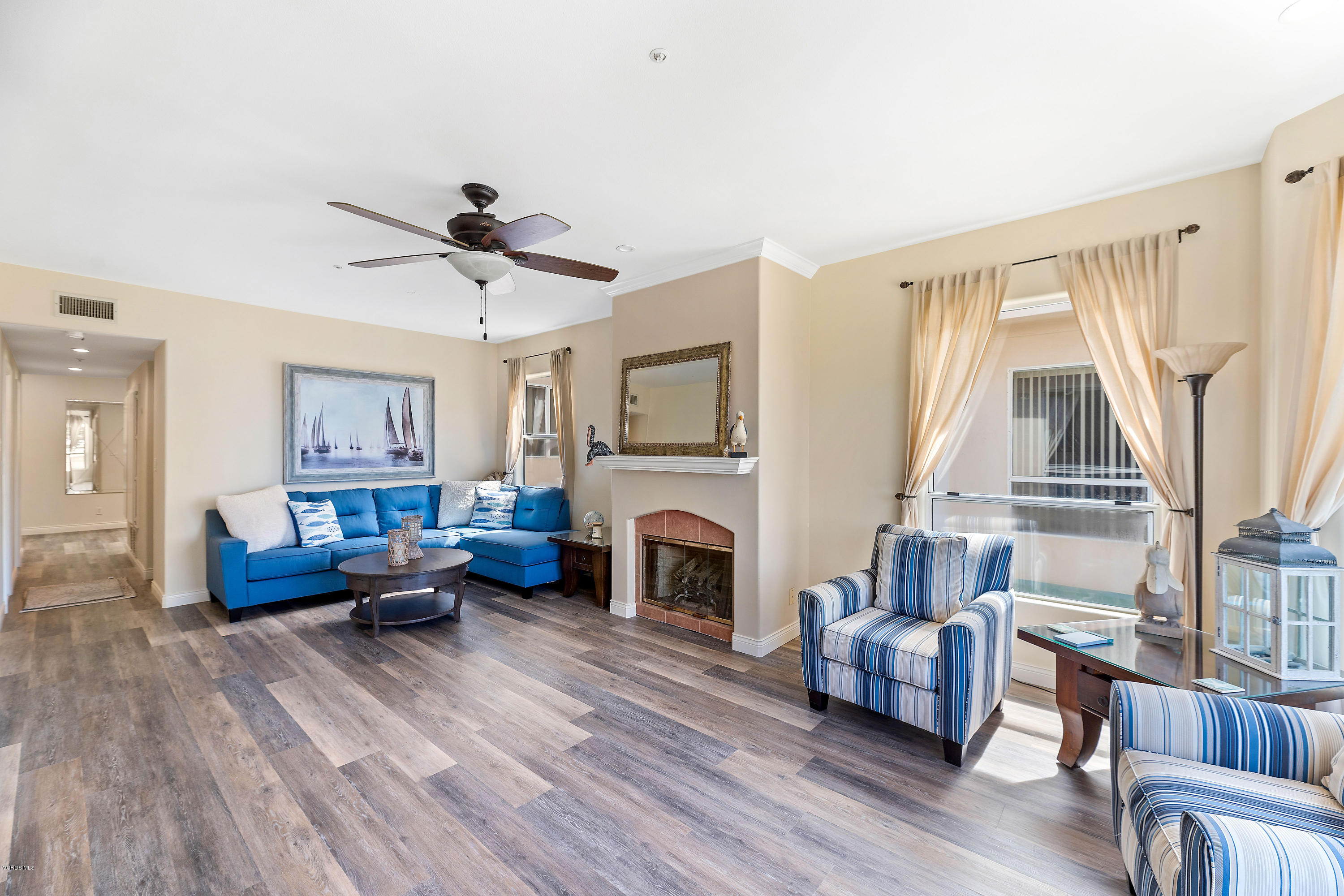 1312 Mandalay Beach Road Oxnard, CA 93035 - Photo 8 of 33 1312 MBR MLS (11 of 35)