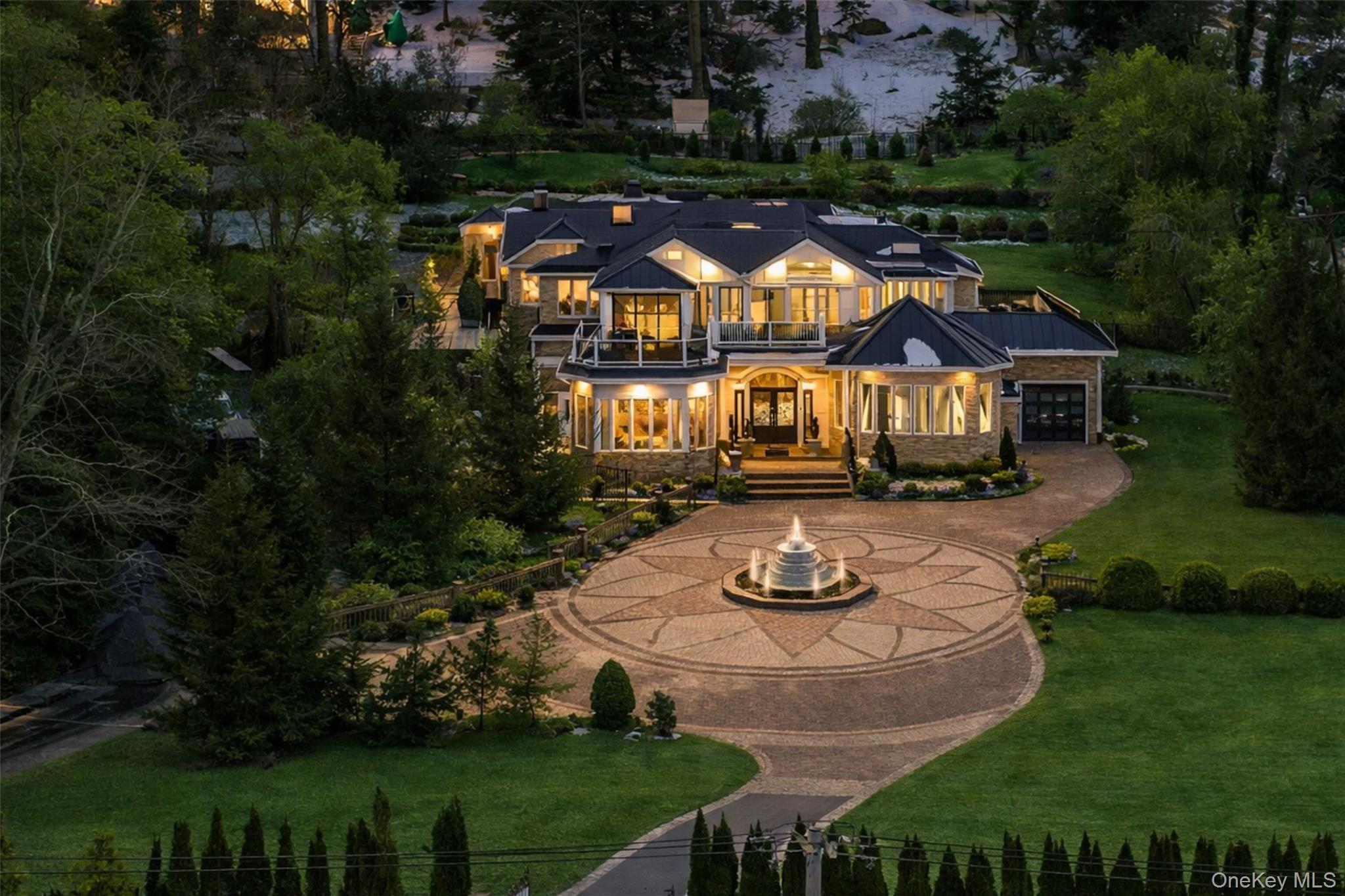 333 East Shore Road Kings Point, NY 11023 - Photo 1 of 44