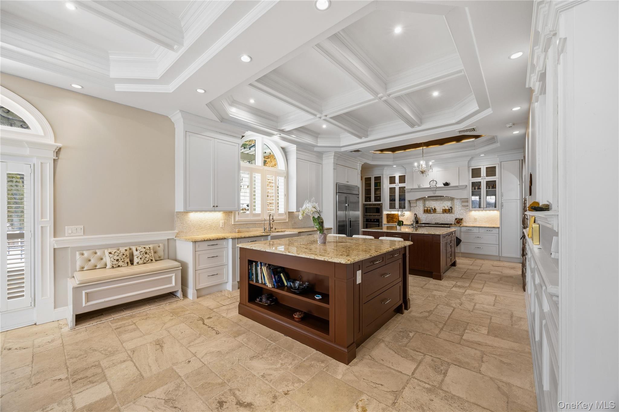 333 East Shore Road Kings Point, NY 11023 - Photo 16 of 44