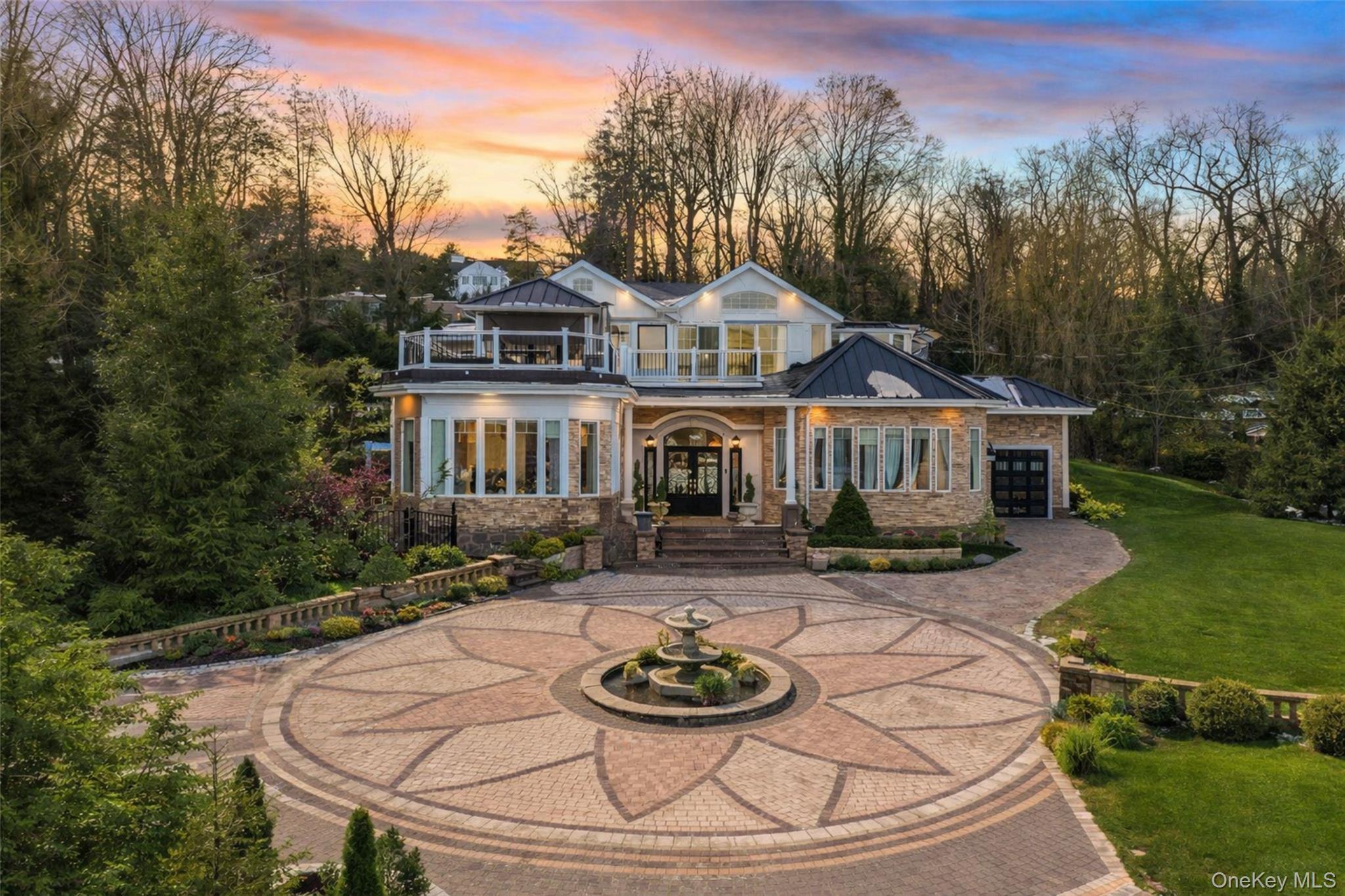 333 East Shore Road Kings Point, NY 11023 - Photo 2 of 44