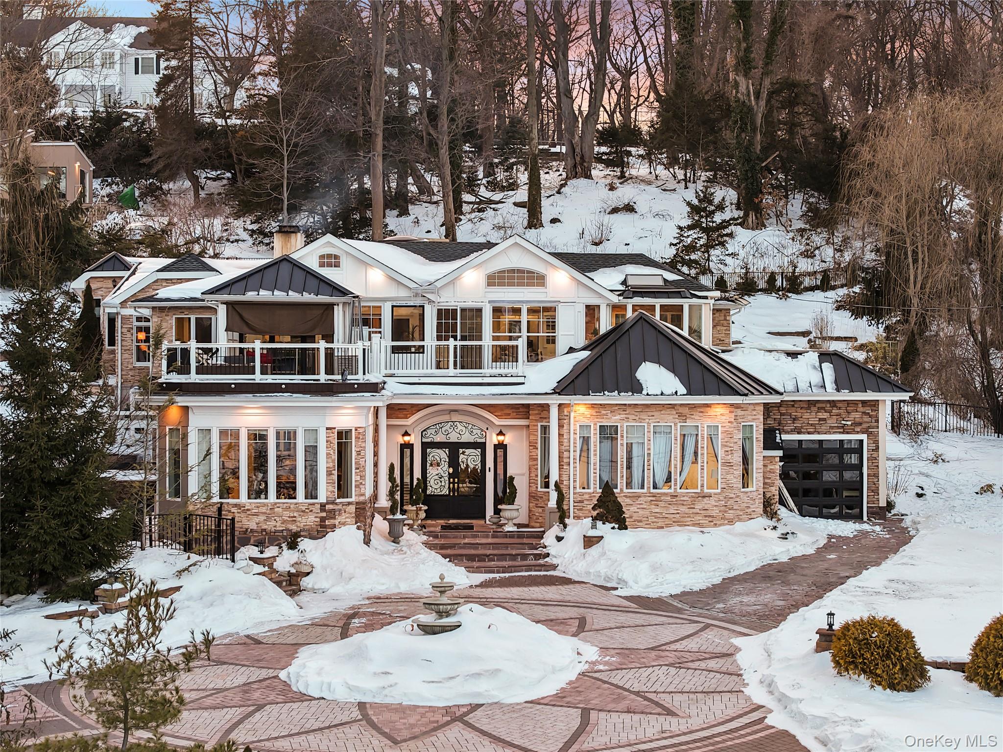 333 East Shore Road Kings Point, NY 11023 - Photo 3 of 44