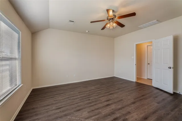 $1,850 | 200 Falcon Lane, Leander, TX 78641