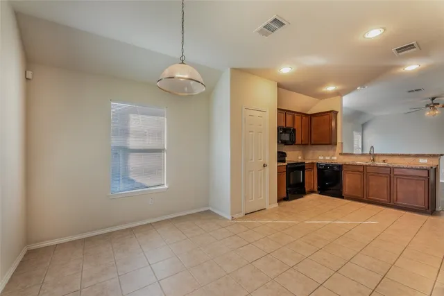 $1,850 | 200 Falcon Lane, Leander, TX 78641