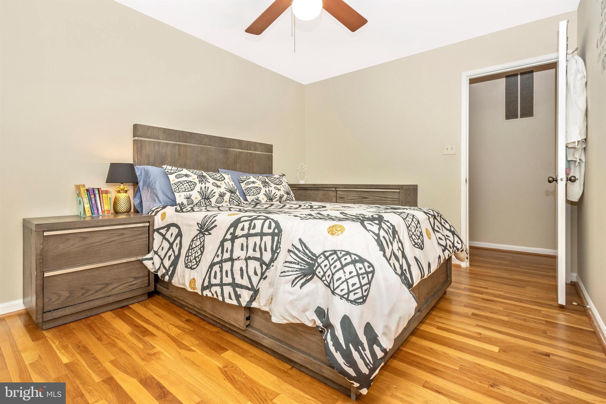 8102 Inverness Ridge Road Potomac, MD 20854 - Photo 31 of 48