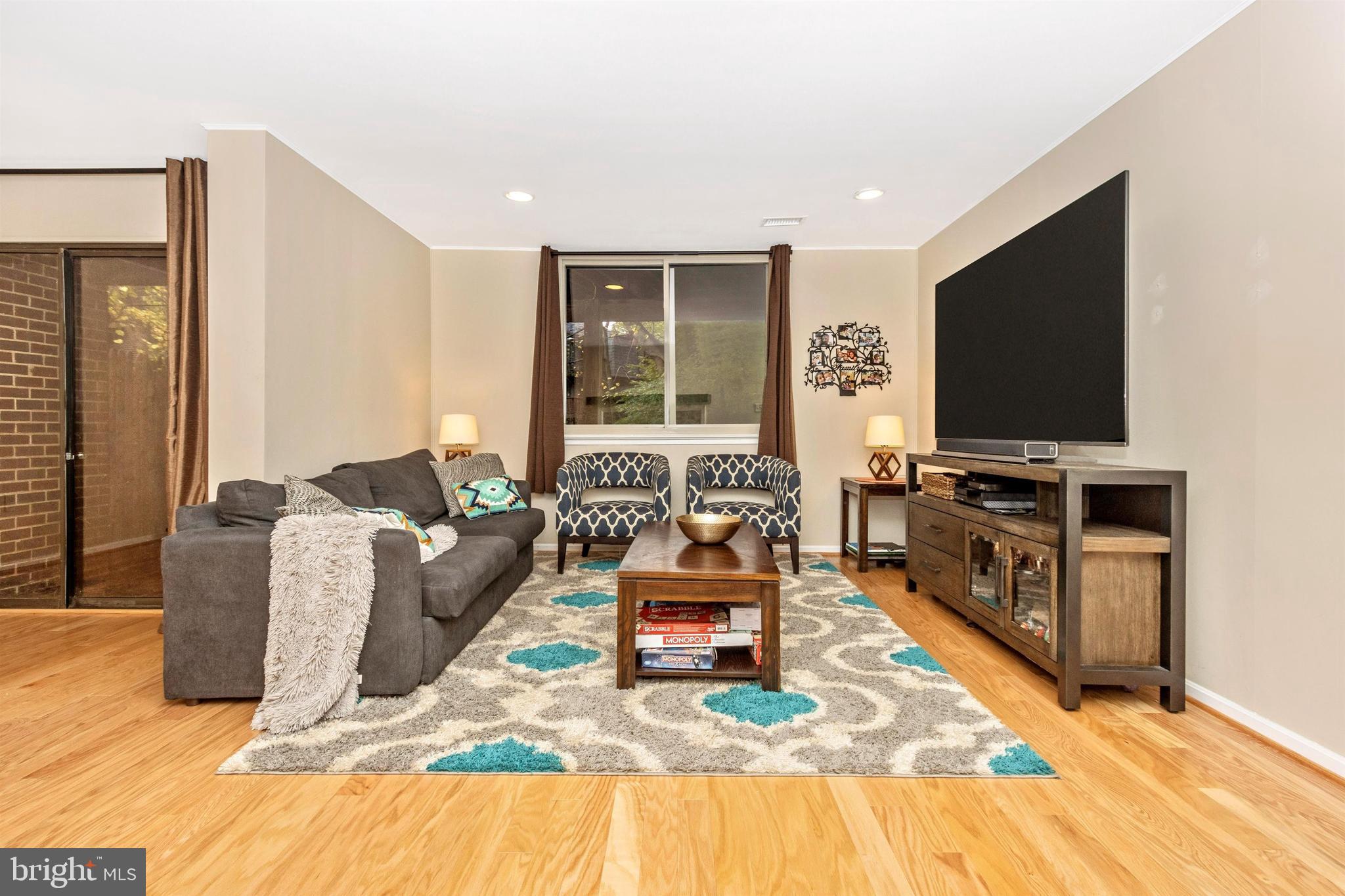 8102 Inverness Ridge Road Potomac, MD 20854 - Photo 34 of 48