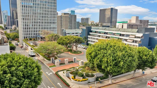 a picture of city view