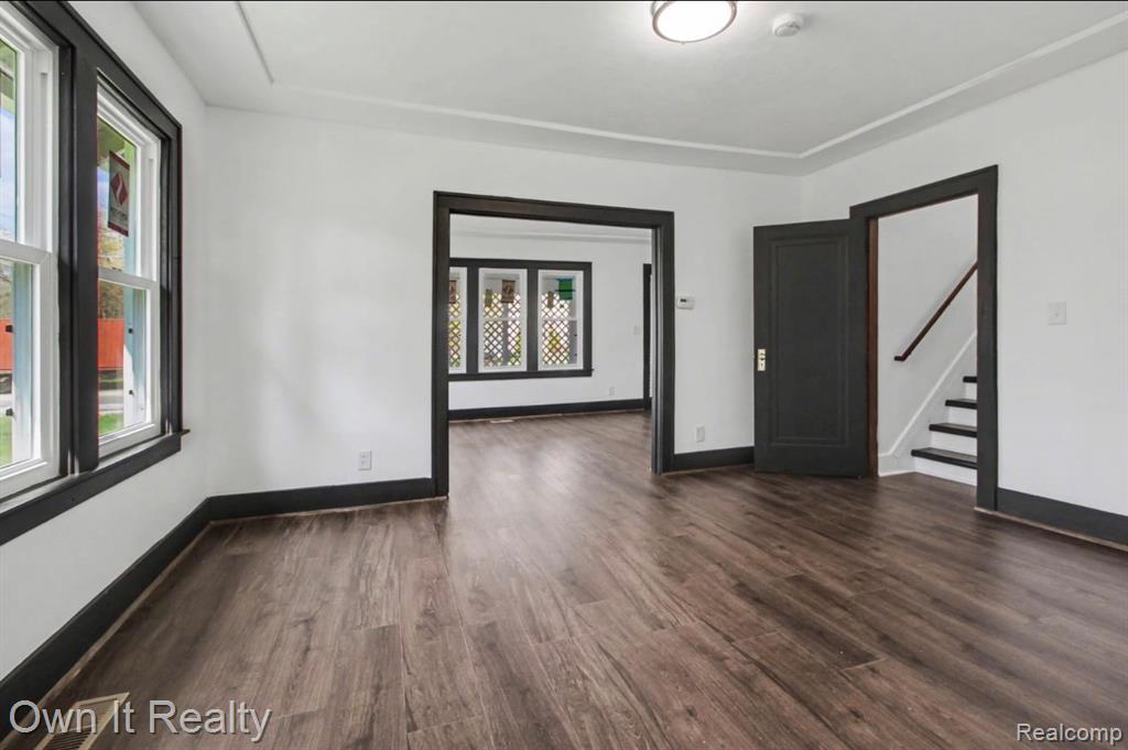 6023 Wayne Road Romulus, MI 48174 - Photo 8 of 25