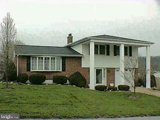3052 Dundee Road York, PA 17406 - Photo 1 of 1 Gallery Image 1