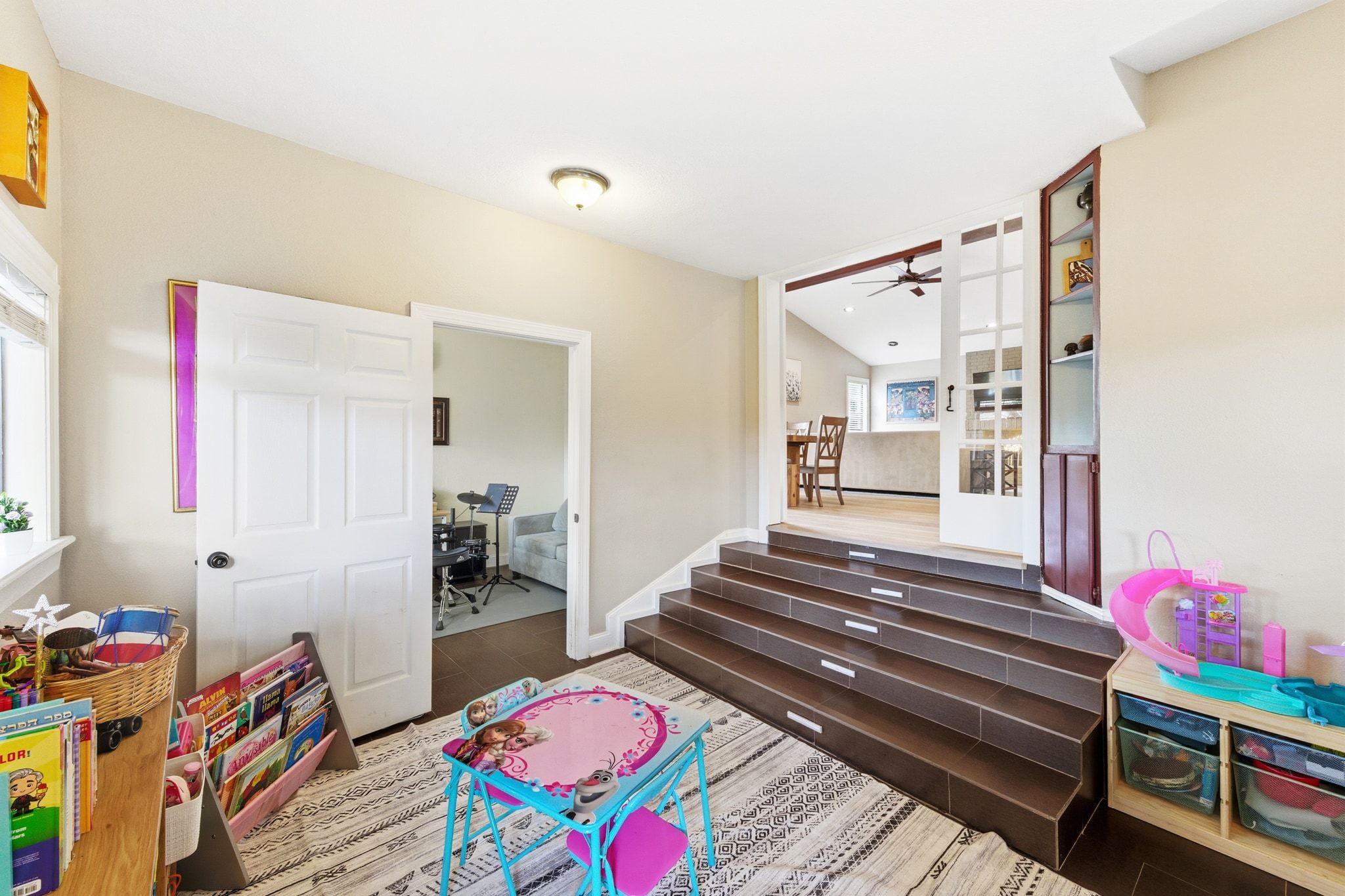 7210 Towering Oaks Drive Austin, TX 78745 - Photo 21 of 38 The sun room comes with updated windows and provides a flexible use bonus living area.