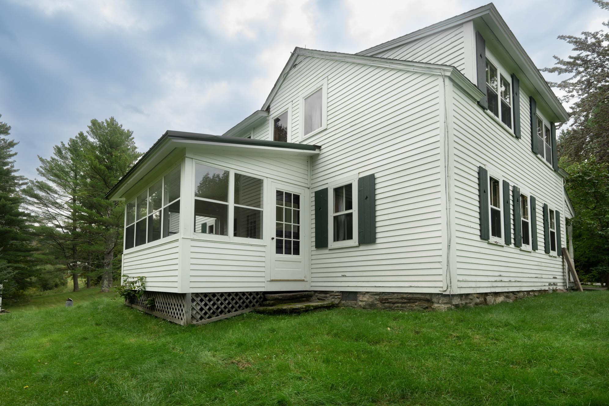 120 Kentfield Road Whitingham, VT 05361 - Photo 5 of 40