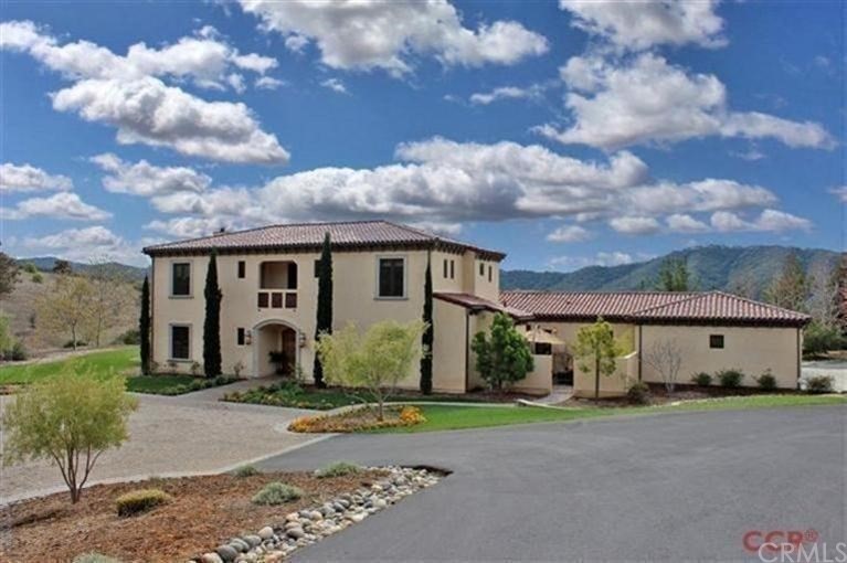 Welcome to 1175 Bassi Drive in the beautiful gated community of Bassi Ranch!