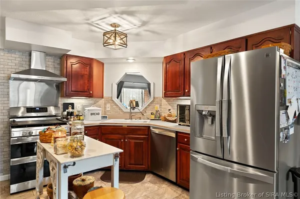 $360,000 | 1275 Westwood Drive, Scottsburg, IN 47170