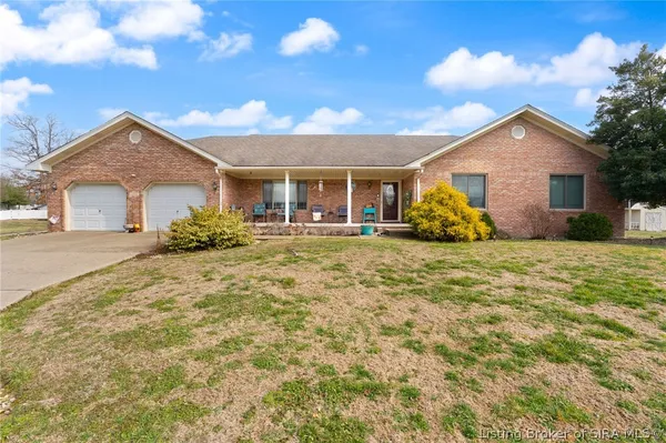 $360,000 | 1275 Westwood Drive, Scottsburg, IN 47170