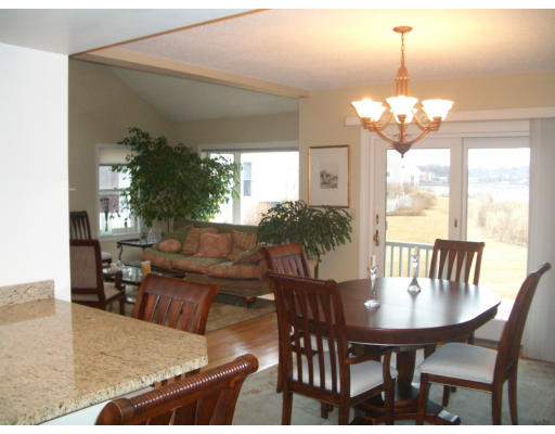 25 Harbourside Road, Unit 25 Quincy, MA 02171 - Photo 8 of 29 Gallery Image 8