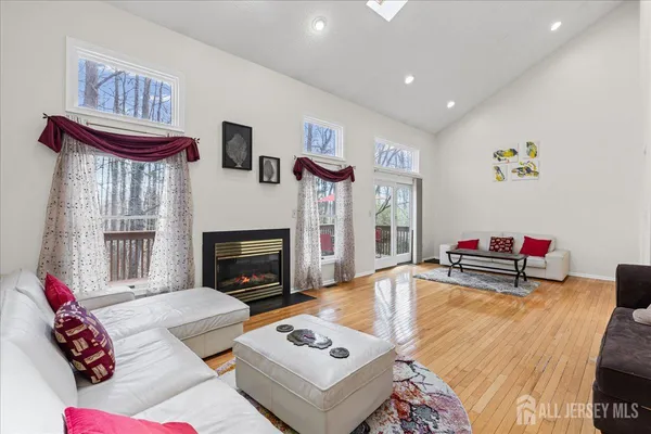$899,000 | 36 Lavender Drive, Princeton, NJ 08540