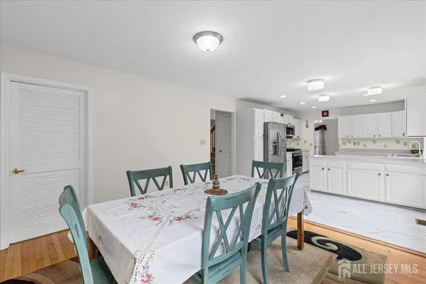 $899,000 | 36 Lavender Drive, Princeton, NJ 08540