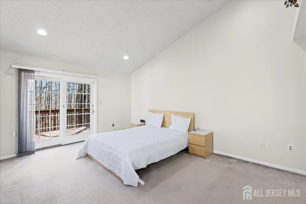 $899,000 | 36 Lavender Drive, Princeton, NJ 08540