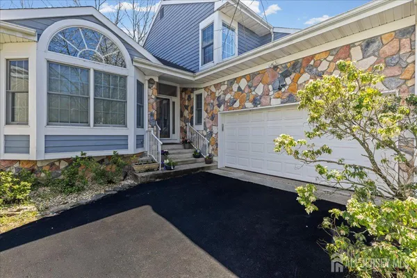 $899,000 | 36 Lavender Drive, Princeton, NJ 08540