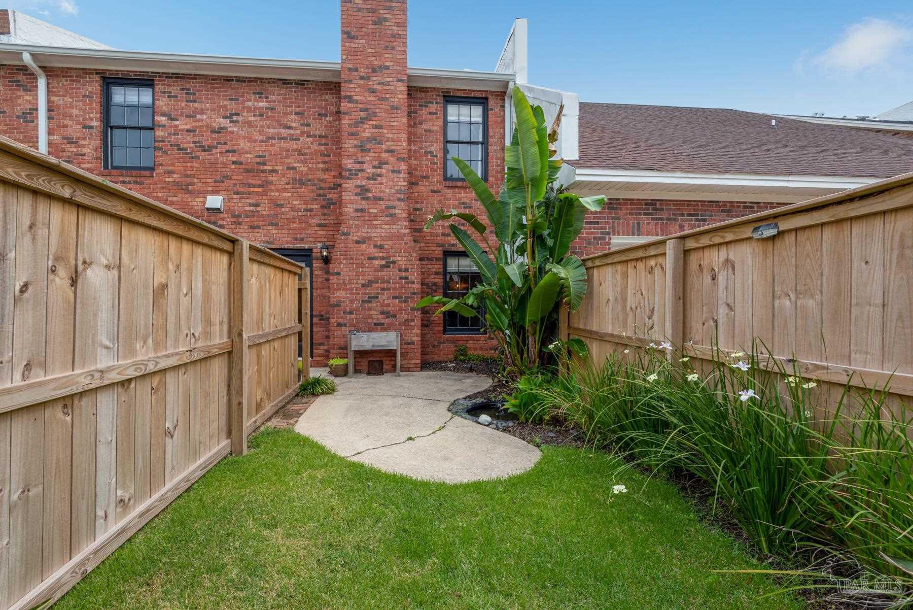 1421 Lemhurst Road Pensacola, FL 32507 - Photo 37 of 41