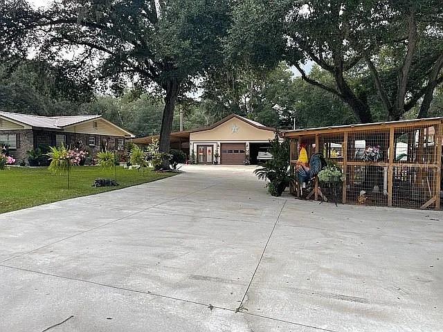 9068 131st Loop Live Oak, FL 32060 - Photo 2 of 28