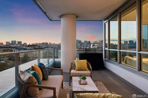 $2,100,000 | 738 Long Bridge Street, Unit 805, San Francisco, CA 94158