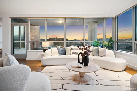 $2,100,000 | 738 Long Bridge Street, Unit 805, San Francisco, CA 94158