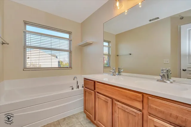 $2,595 | 1471 Crimson Lane, Yorkville, IL 60560