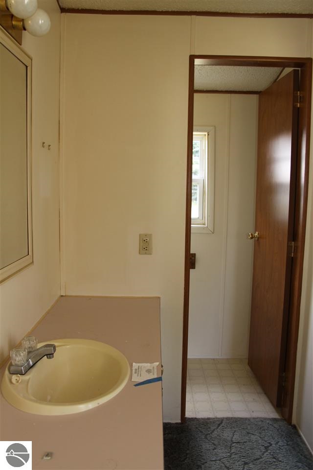 12772 Litzen Road Copemish, MI 49625 - Photo 43 of 57 1778614-42.JPG