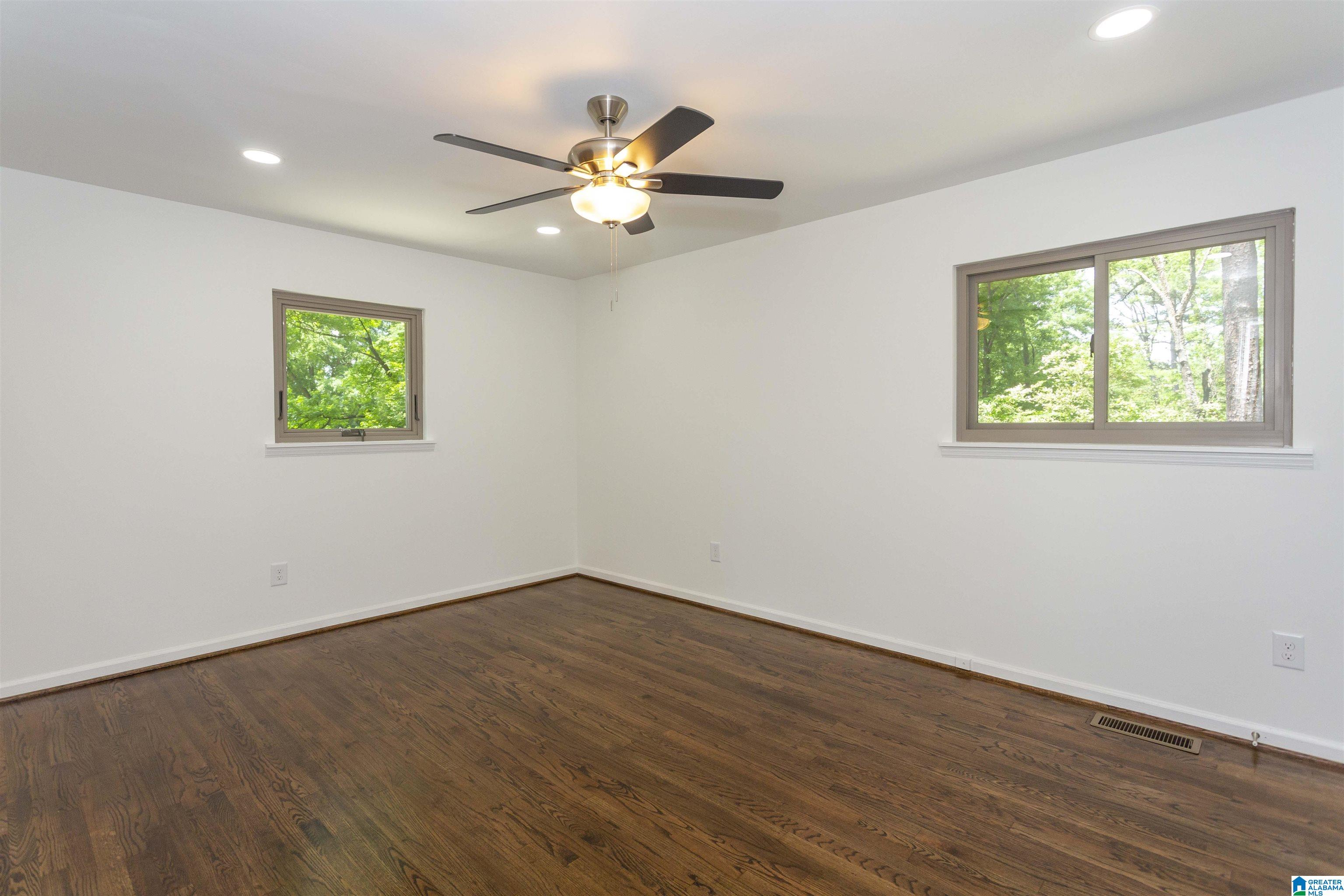 225 12th Place Northeast Alabaster, AL 35007 - Photo 28 of 46