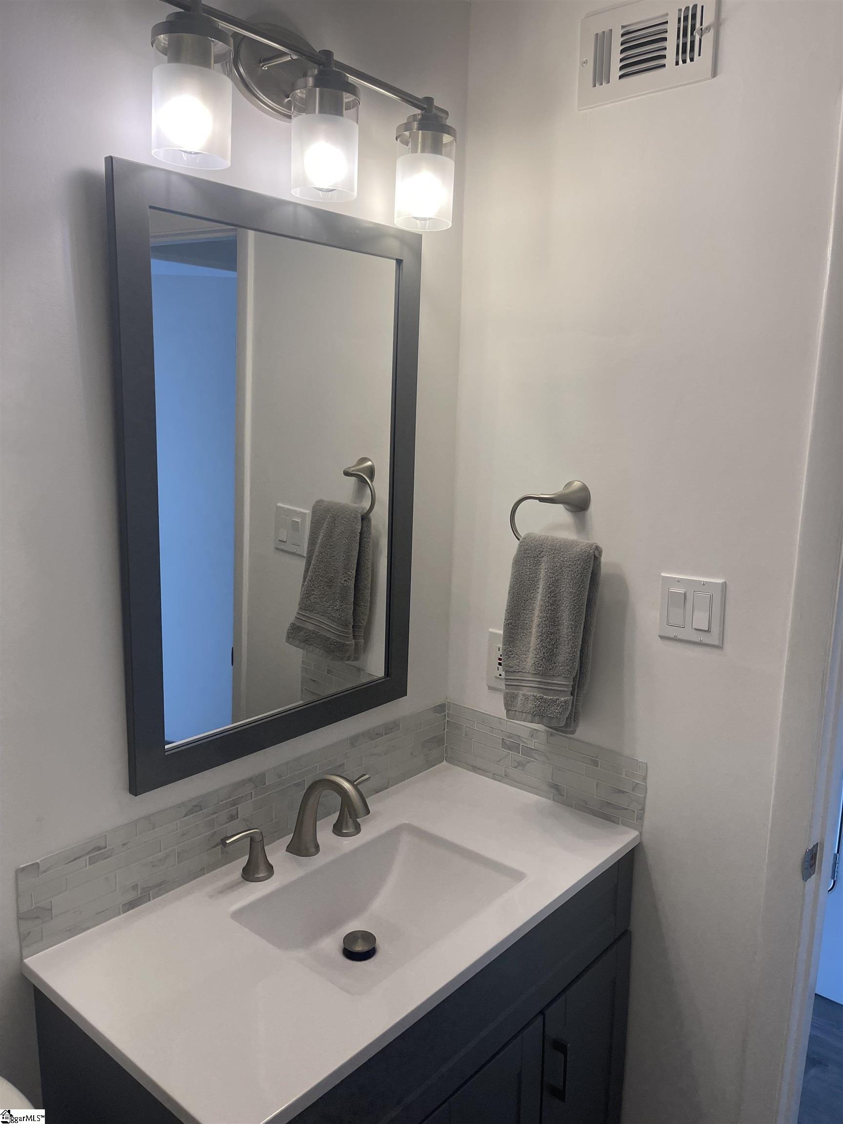 925 Cleveland Street, Unit 70 Greenville, SC 29601 - Photo 13 of 20