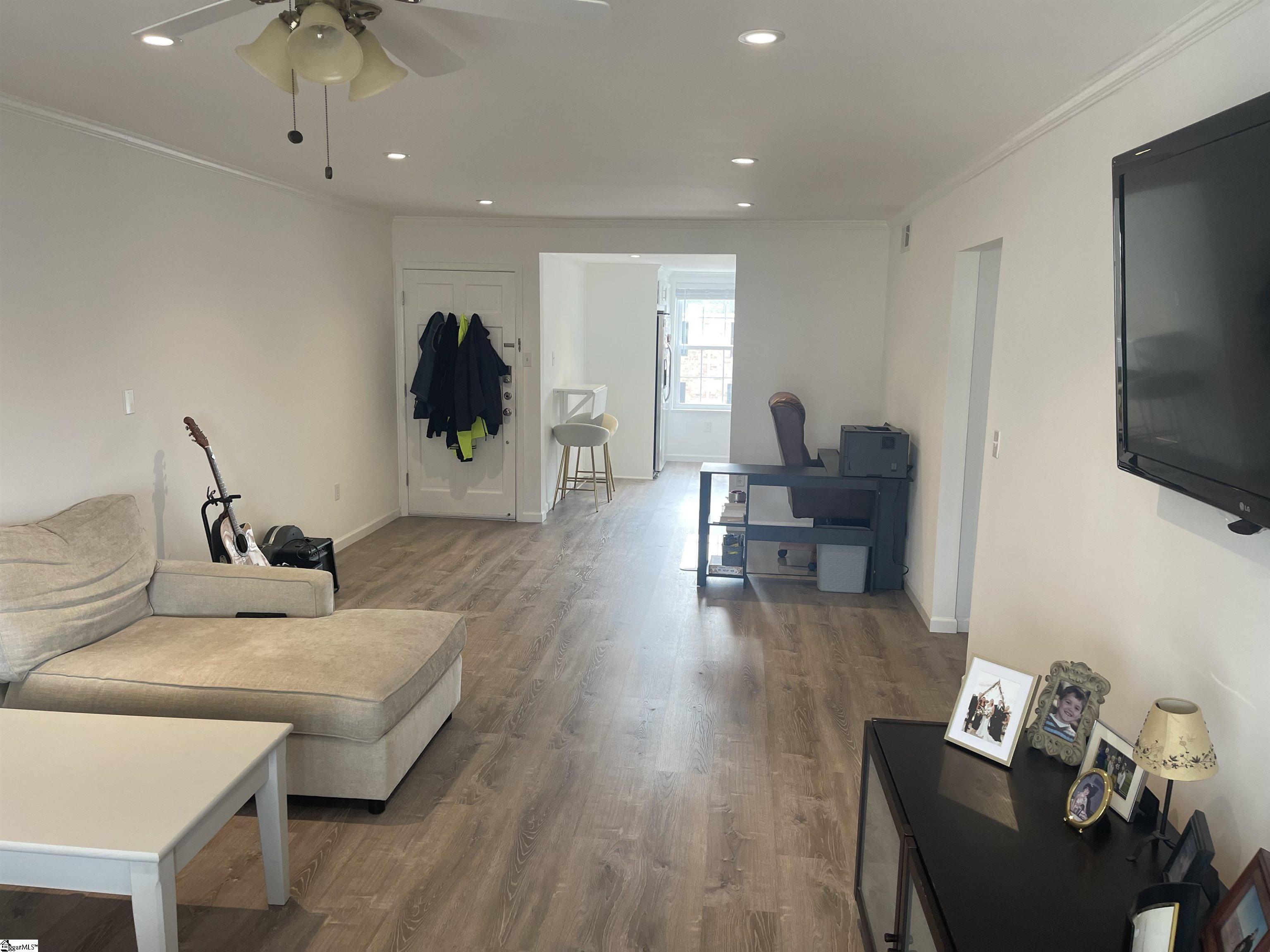 925 Cleveland Street, Unit 70 Greenville, SC 29601 - Photo 8 of 20