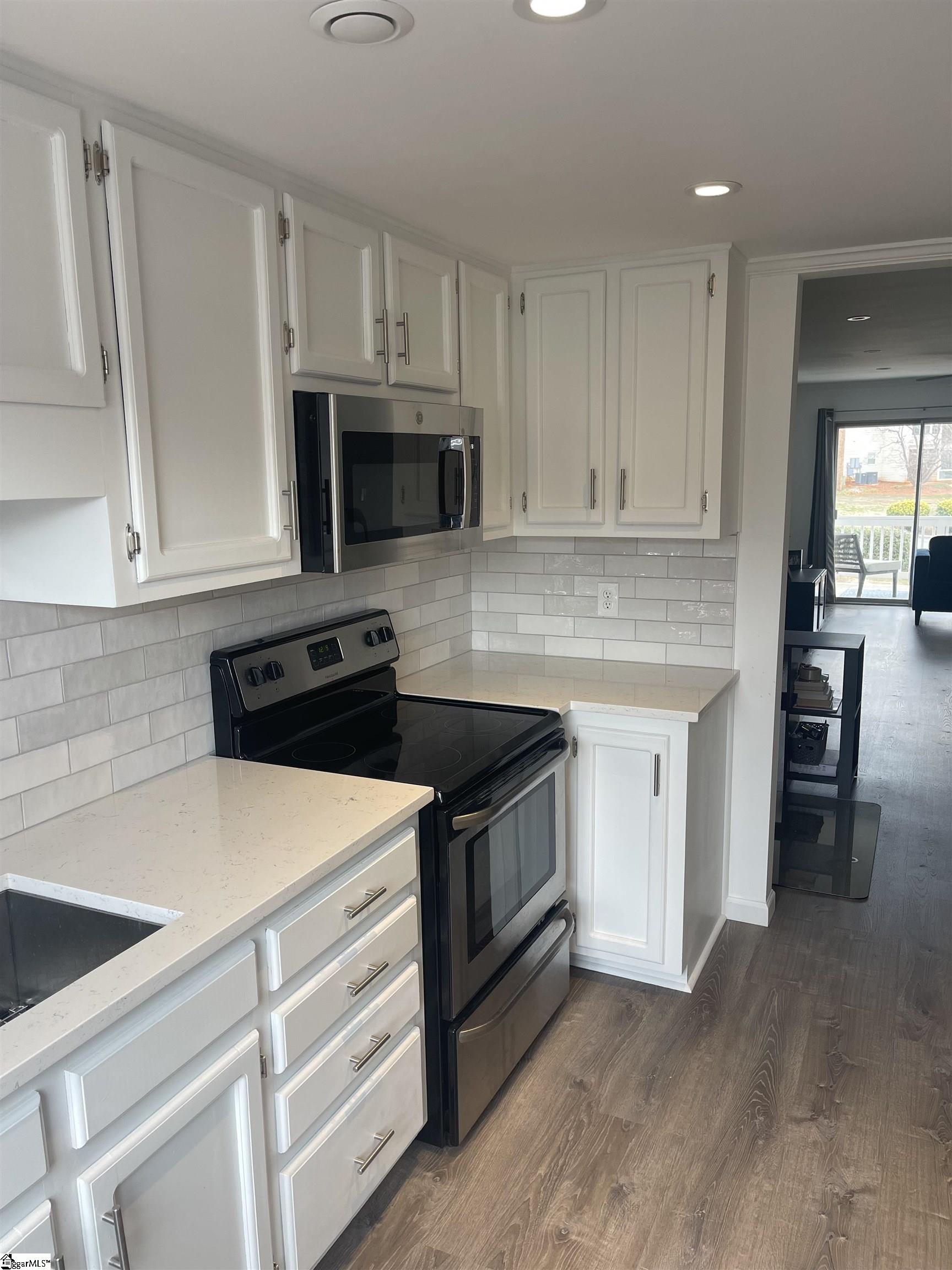 925 Cleveland Street, Unit 70 Greenville, SC 29601 - Photo 10 of 20