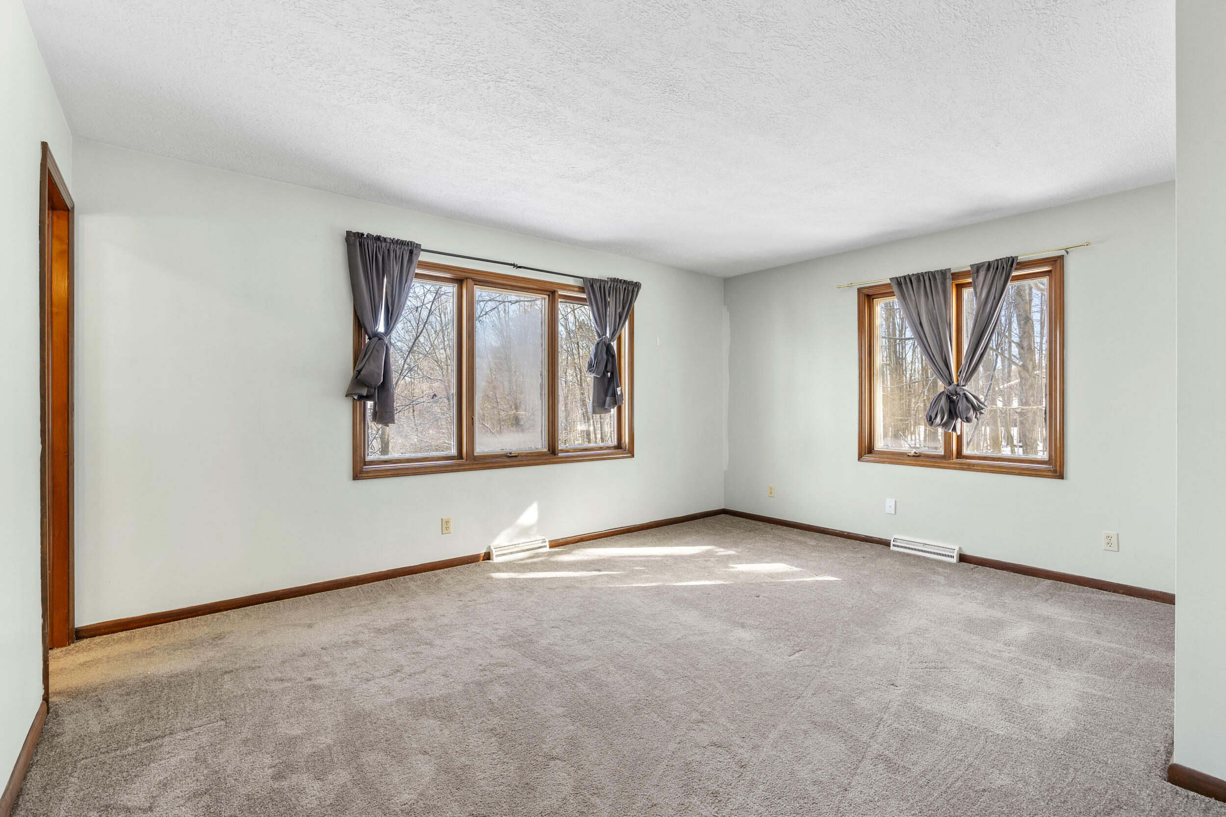 4754 North Smith Road Dimondale, MI 48821 - Photo 17 of 62 28_111