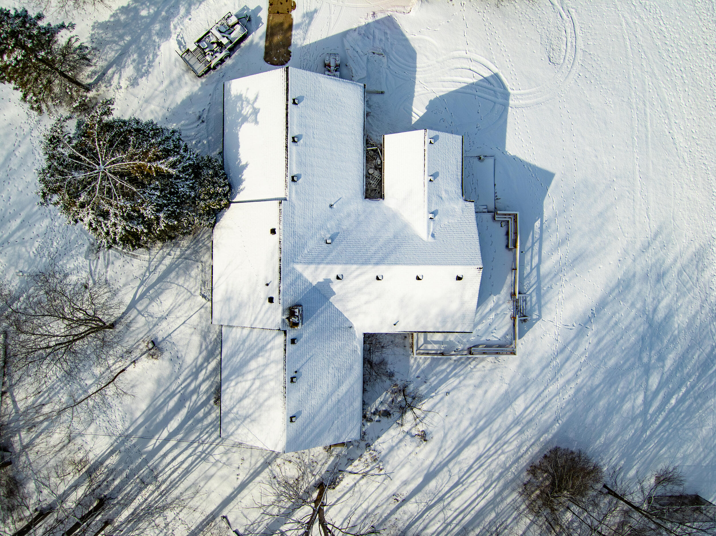 4754 North Smith Road Dimondale, MI 48821 - Photo 45 of 62 54_drone-13