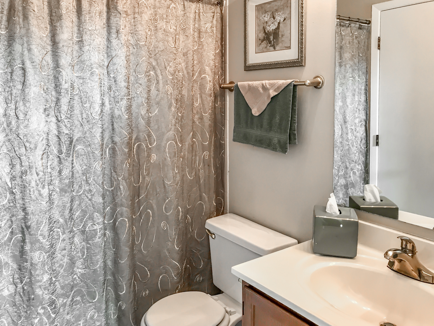 2162 Colorado Avenue, Unit 2162 Elgin, IL 60123 - Photo 8 of 14