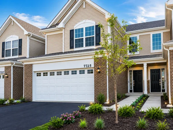 $2,850 | 7725 Nightshade Lane, Unit 7725, Joliet, IL 60431