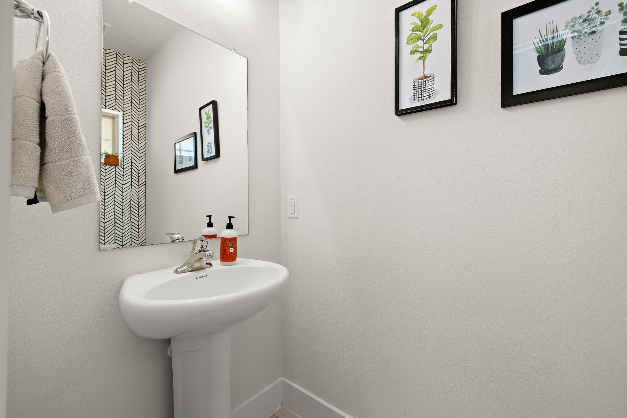 532 White Steppe Way, Unit 252 Georgetown, TX 78626 - Photo 23 of 28