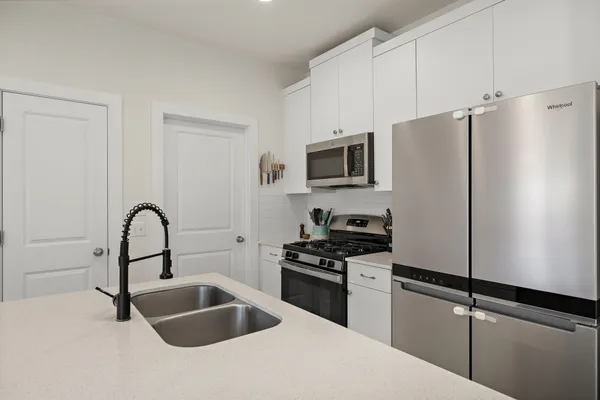 $270,000 | 532 White Steppe Way, Unit 252, Georgetown, TX 78626