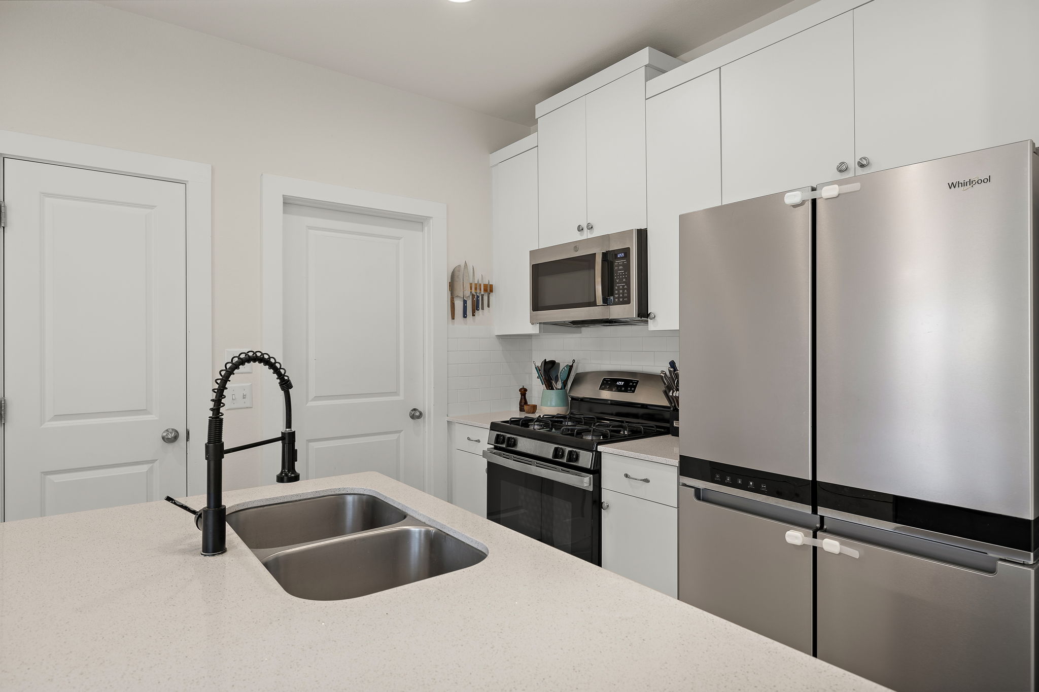 532 White Steppe Way, Unit 252 Georgetown, TX 78626 - Photo 5 of 28