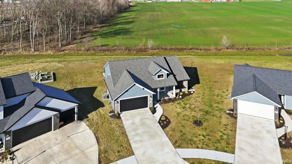 $359,900 | 802 Lagonda Trail, Fort Wayne, IN 46818