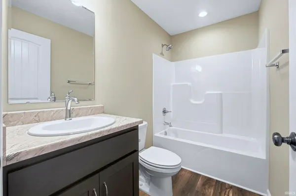 $359,900 | 802 Lagonda Trail, Fort Wayne, IN 46818