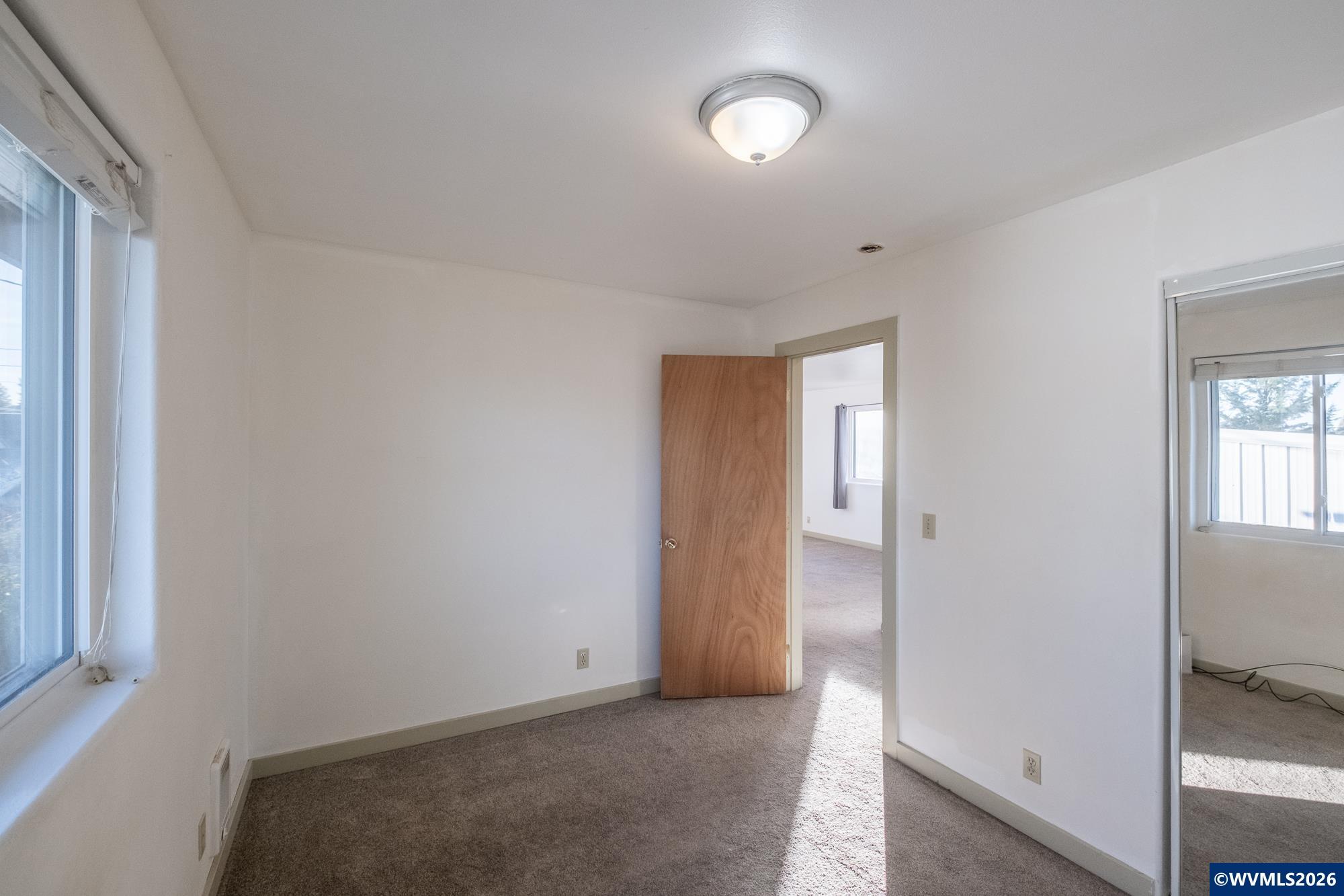 363 South Second Street Lebanon, OR 97355 - Photo 42 of 47