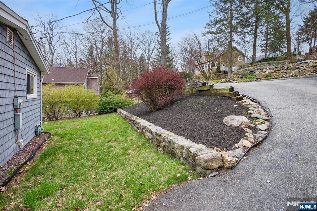 10 Laurel Trail Butler, NJ 07405 - Photo 31 of 35