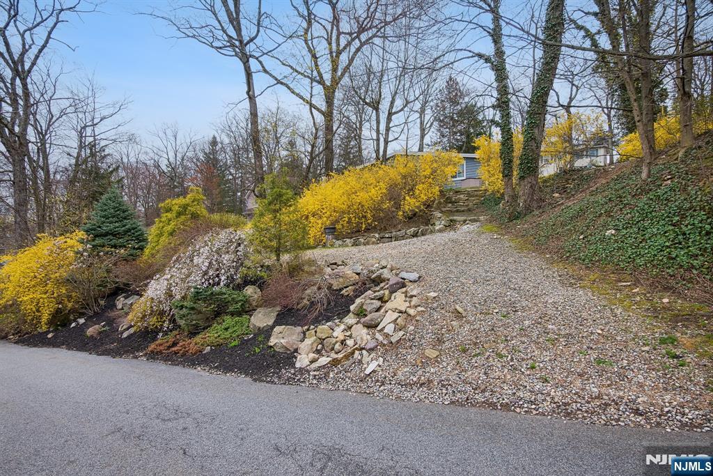 10 Laurel Trail Butler, NJ 07405 - Photo 34 of 35